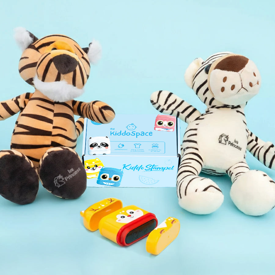 KiddoStämpel™ - Anpassad Namnstämpel (Julutgåva 2025)